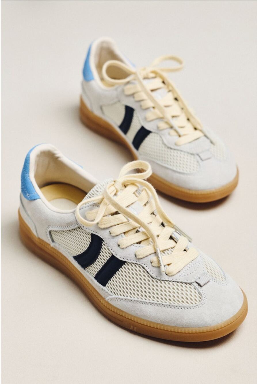 Anthropologie COOLWAY Baresi Contrast Stitch Sneakers | Size 9